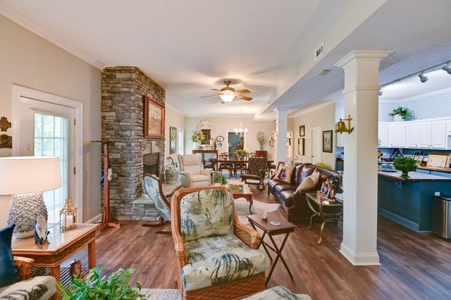 1425 Bartlett Hollow Rd, Petersburg, TN 37144