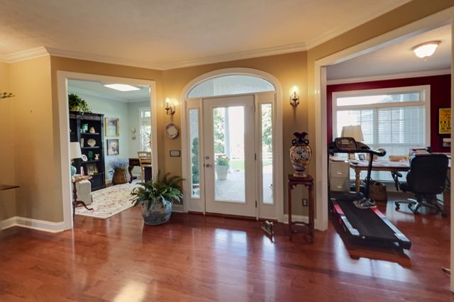 1425 Bartlett Hollow Rd, Petersburg, TN 37144