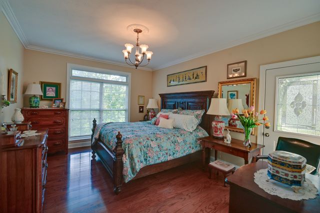 1425 Bartlett Hollow Rd, Petersburg, TN 37144