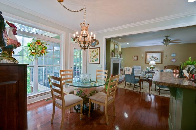 1425 Bartlett Hollow Rd, Petersburg, TN 37144