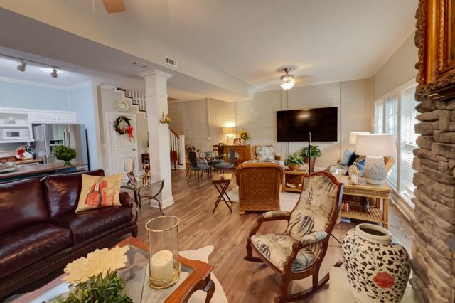 1425 Bartlett Hollow Rd, Petersburg, TN 37144