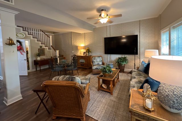 1425 Bartlett Hollow Rd, Petersburg, TN 37144