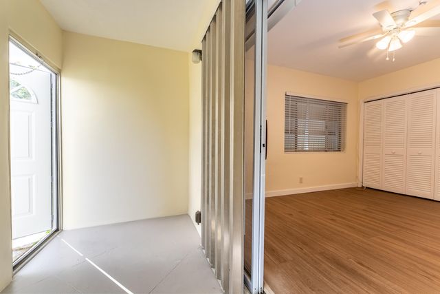 1980 Sunset Avenue 7, Lake Worth Beach, FL 33461