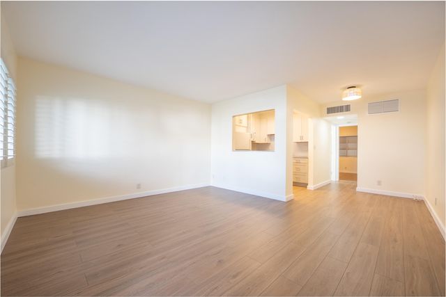 1980 Sunset Avenue 7, Lake Worth Beach, FL 33461