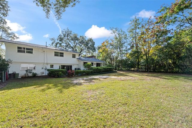 2238 NW 16TH AVENUE, Gainesville, FL 32605