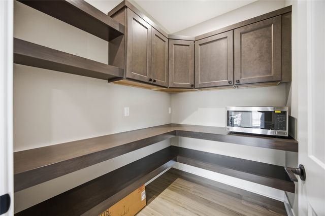 411 SW 16th Street, Ankeny, IA 50023