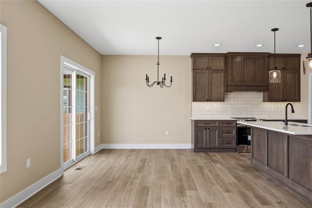 411 SW 16th Street, Ankeny, IA 50023