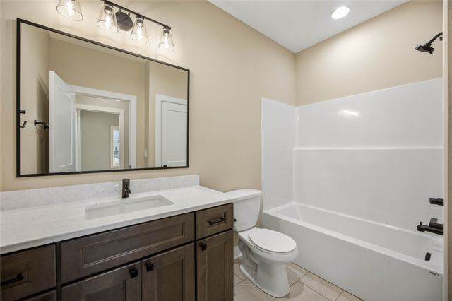 411 SW 16th Street, Ankeny, IA 50023