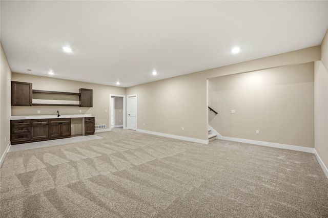 411 SW 16th Street, Ankeny, IA 50023