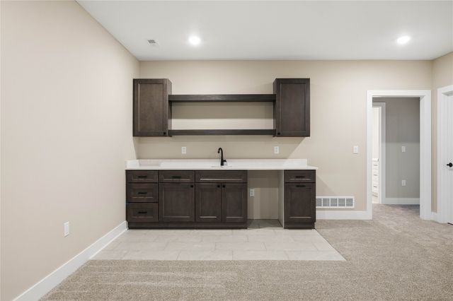 411 SW 16th Street, Ankeny, IA 50023