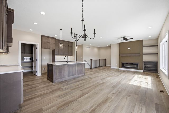 411 SW 16th Street, Ankeny, IA 50023