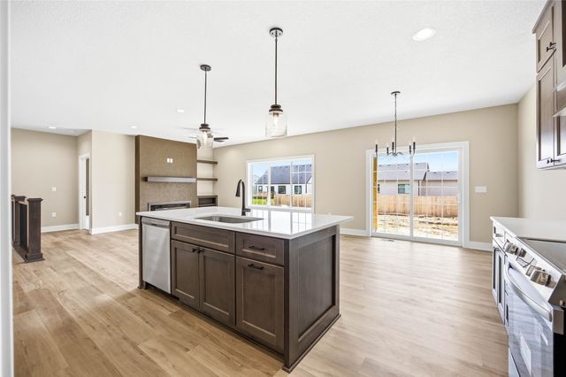 411 SW 16th Street, Ankeny, IA 50023