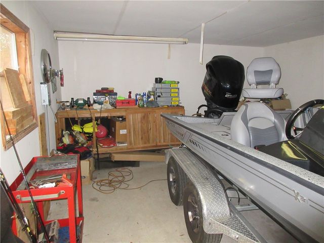 396 County Road 241, Eureka Springs, AR 72632