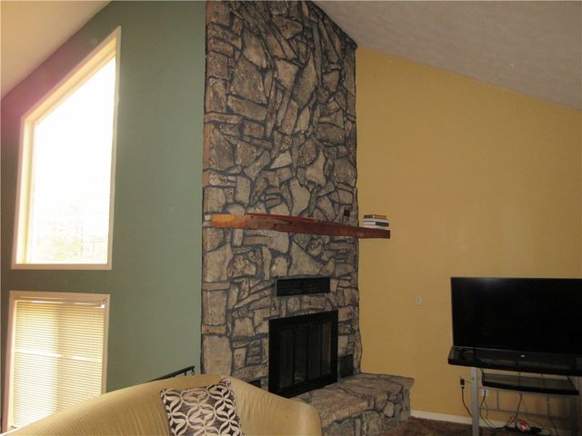 396 County Road 241, Eureka Springs, AR 72632