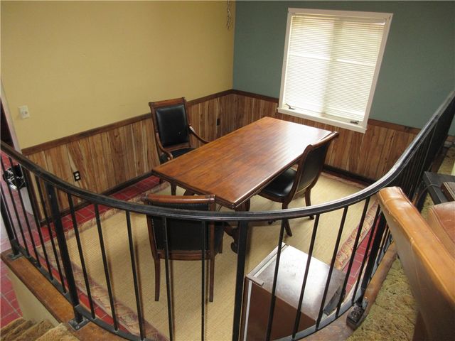 396 County Road 241, Eureka Springs, AR 72632