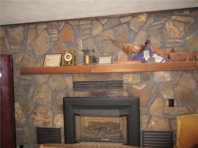 396 County Road 241, Eureka Springs, AR 72632