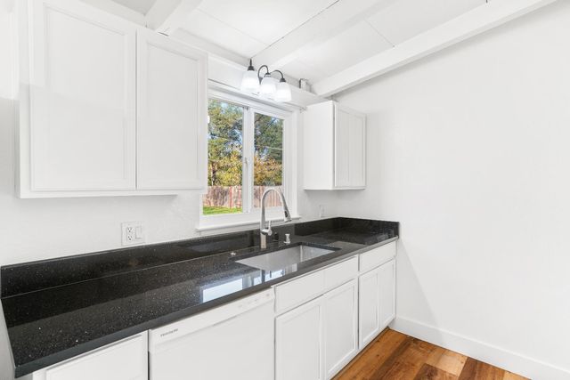 7563 Chula Vista Dr, Citrus Heights, CA 95610