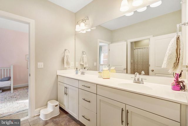 8028 WELLINGTON RD, Alexandria, VA 22308