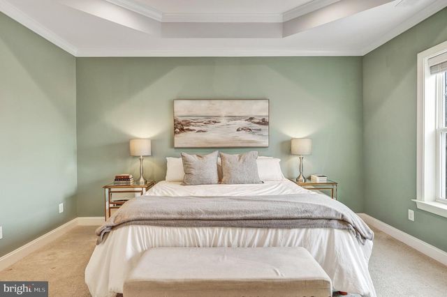 8028 WELLINGTON RD, Alexandria, VA 22308