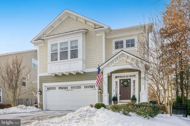 8028 WELLINGTON RD, Alexandria, VA 22308