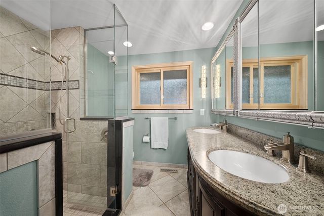 3321 Cooks Hill Rd, Centralia, WA 98531