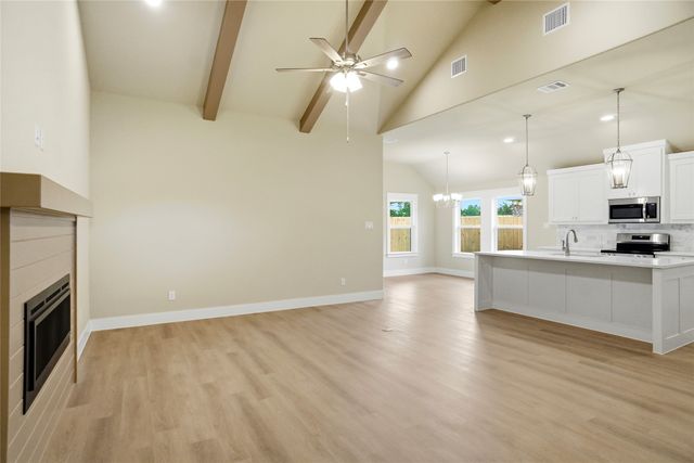 125 Joel Street, Springtown, TX 76082