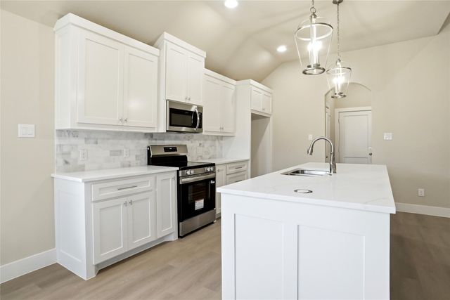 125 Joel Street, Springtown, TX 76082