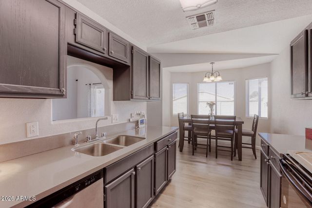 10202 N 87TH Avenue, Peoria, AZ 85345