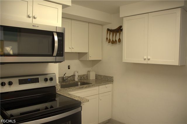 1338 Old Bridge RD, North Fort Myers, FL 33917