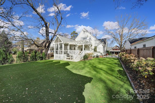 2336 Bay Street, Charlotte, NC 28205