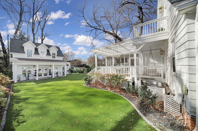 2336 Bay Street, Charlotte, NC 28205