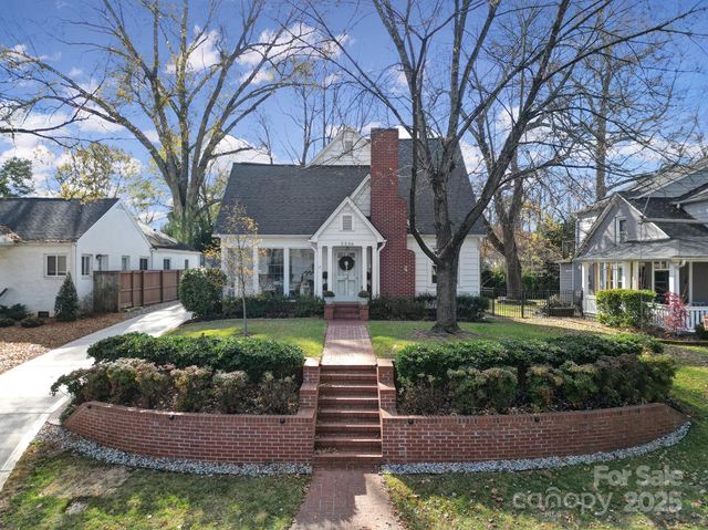 2336 Bay Street, Charlotte, NC 28205