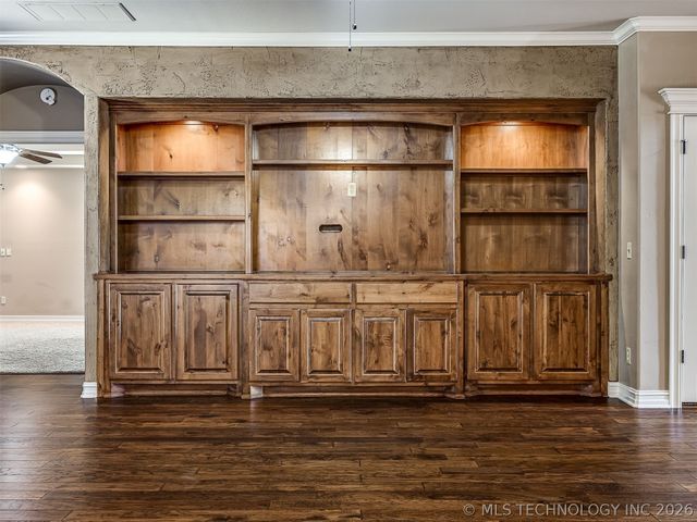 1204 W Fargo Lane, Broken Arrow, OK 74012