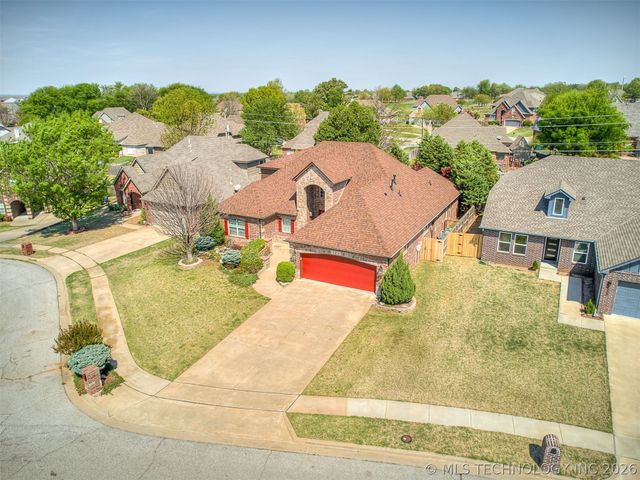 1204 W Fargo Lane, Broken Arrow, OK 74012