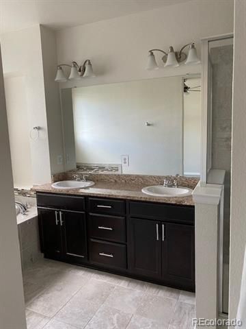 518 E Dry Creek Place, Littleton, CO 80122