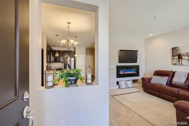 518 E Dry Creek Place, Littleton, CO 80122