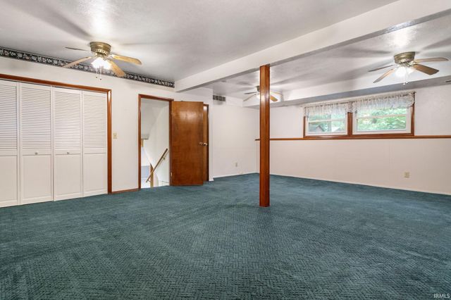 53332 Oakton Drive, South Bend, IN 46635