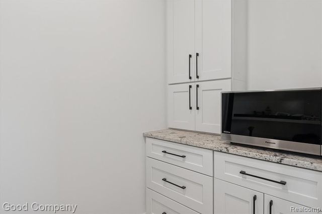 125 N Washington Ave Avenue, Royal Oak, MI 48067