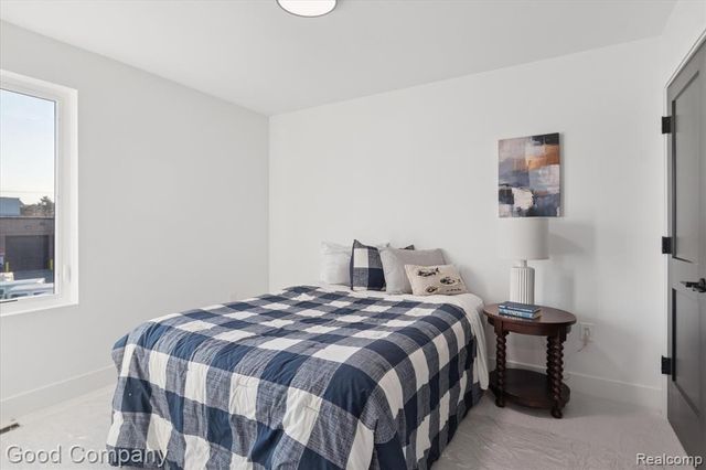 125 N Washington Ave Avenue, Royal Oak, MI 48067