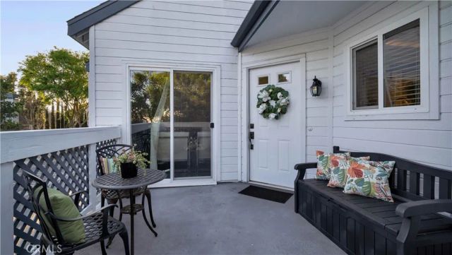 125 Briarglen, Irvine, CA 92614