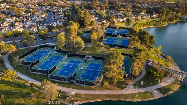 125 Briarglen, Irvine, CA 92614