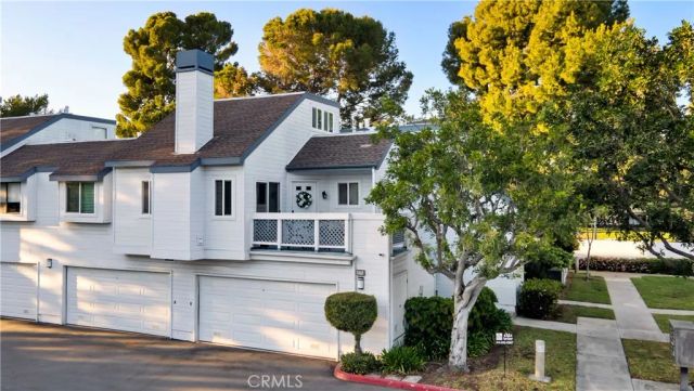 125 Briarglen, Irvine, CA 92614