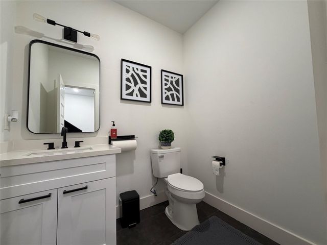 2417 Noble Street, Houston, TX 77026