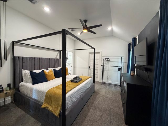 2417 Noble Street, Houston, TX 77026