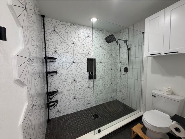 2417 Noble Street, Houston, TX 77026