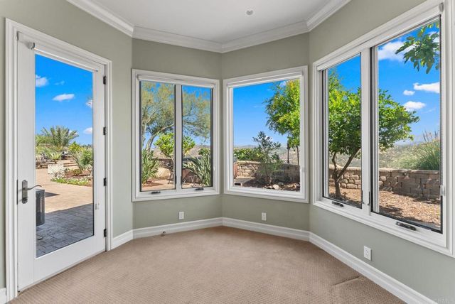 28820 Willow Park Road, Escondido, CA 92026
