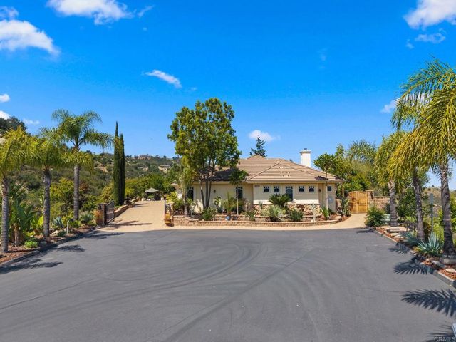 28820 Willow Park Road, Escondido, CA 92026