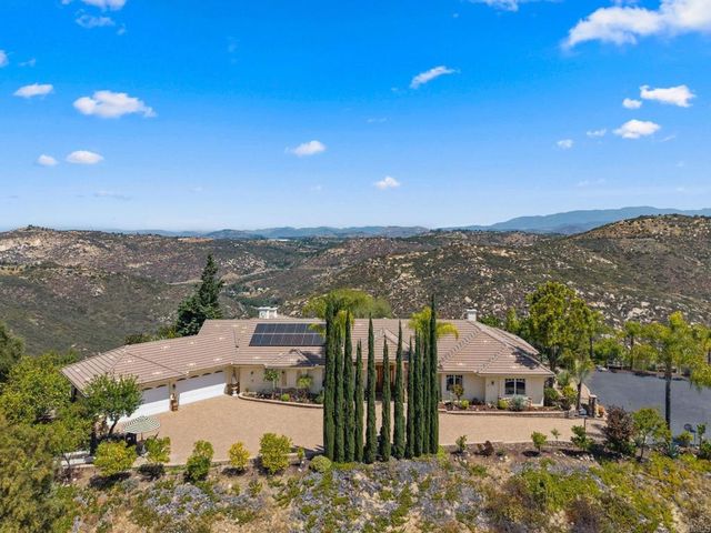 28820 Willow Park Road, Escondido, CA 92026