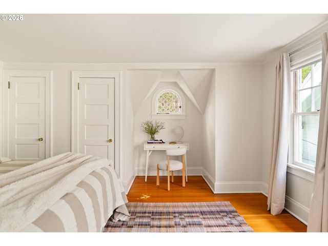 2235 Ne 37TH Ave, Portland, OR 97212