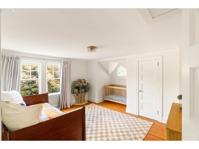 2235 Ne 37TH Ave, Portland, OR 97212